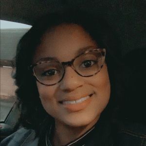 Meet your Posher, Alaisha